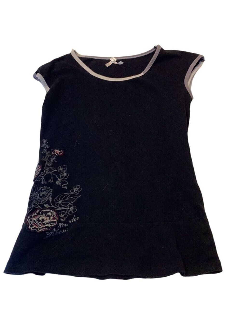 Powder room Vintage Y2K Black Floral Crewneck Tee medium